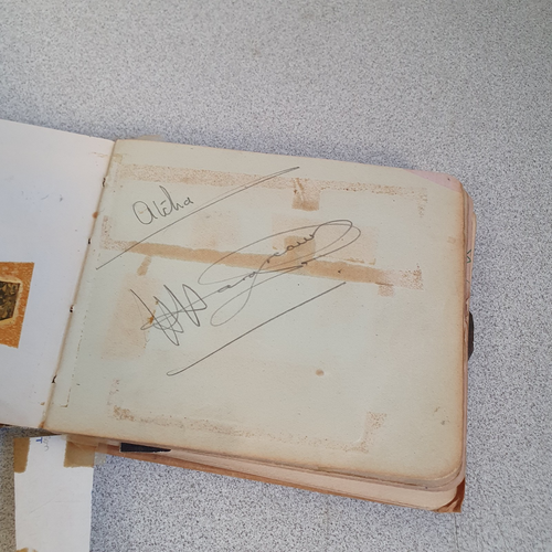 1930s Autograph Book Nottingham Forest Alfie Bass Signatures Football - Picture 10 of 16