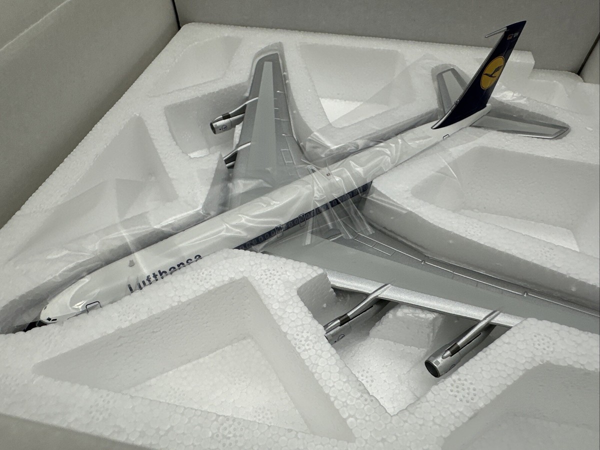 Lufthansa Boeing 707-430 1:200スケール Lufthansa Boeing 707-430 cheatline livery D-ABOF IF/JFox JF