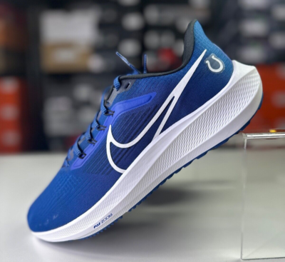 nike colts tennis shoes