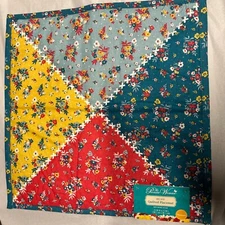 The Pioneer Woman Reversible Quilted Rose Ditsy Placemats Set of 6 New