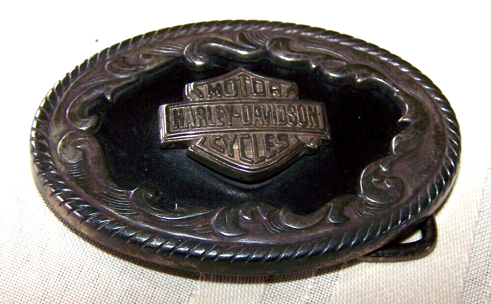 Vintage 1970's Harley Davidson 3D Custom Bar & Shield… - Gem