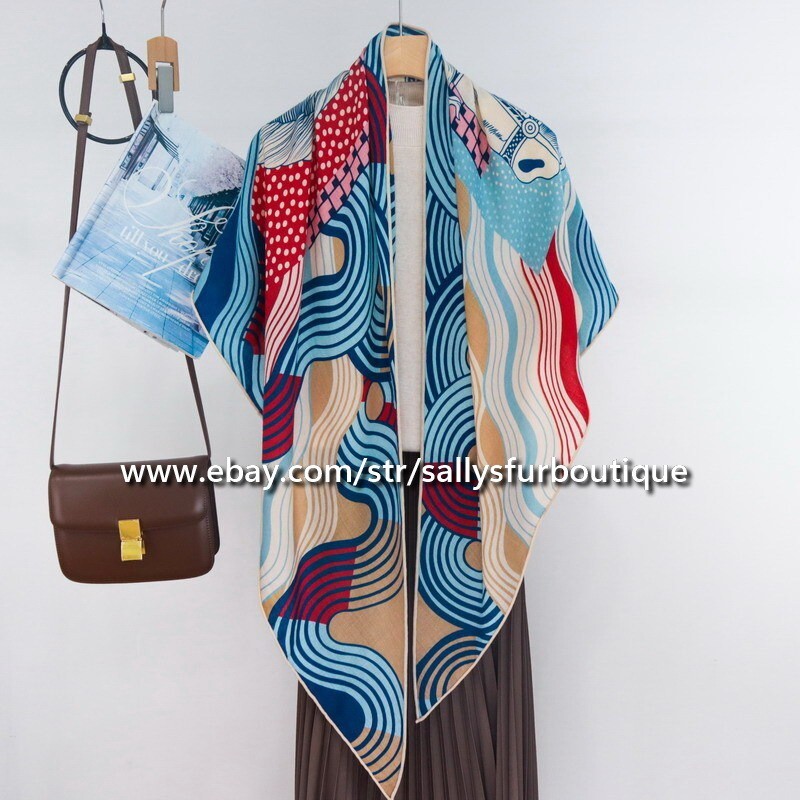 70% Cashmere 30% Silk Horse Print Triangle Shawl Scarf 200x125cm