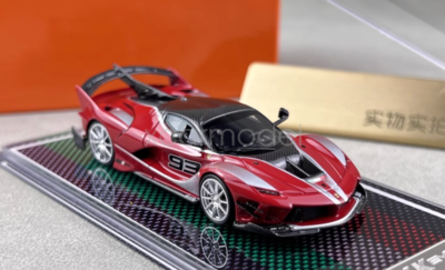 U2 1:64 Red FXXK EVO #93 Super Racing Sports Model Diecast Resin