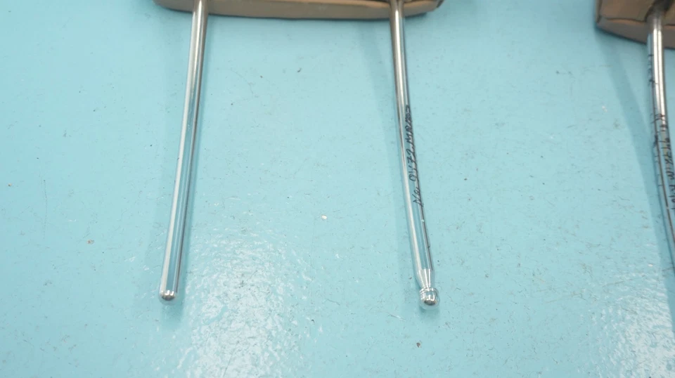 MERCEDES--BENZ R107 280SL 380SL 560SL, ASIENTO DELANTERO CUERO REPOSACABEZAS PAR Foto 4 de 4