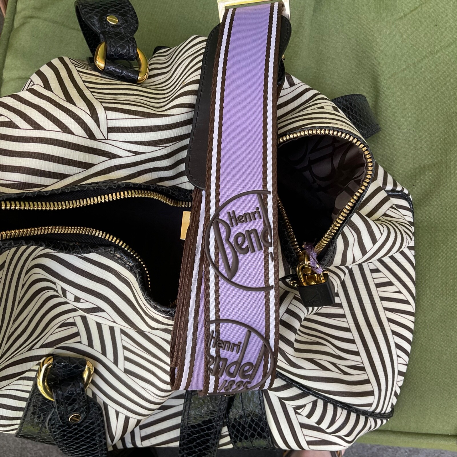 Henri Bendel DISTURBED купить в Америке 