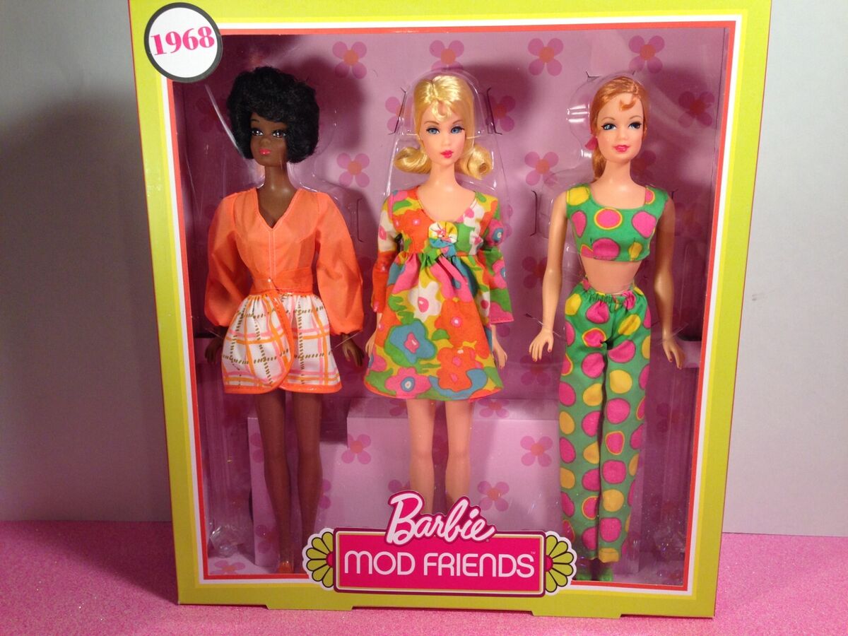 2018 Barbie MOD FRIENDS GIFT SET 1968 Reproduction with Christie & Stacey  NRFB