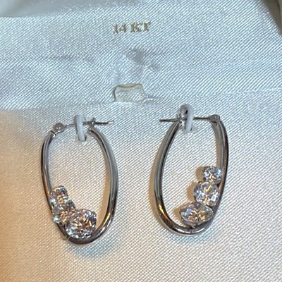 Jacmel 14k White Gold Oval Hoop Earrings Round Clear Stones E67572MC