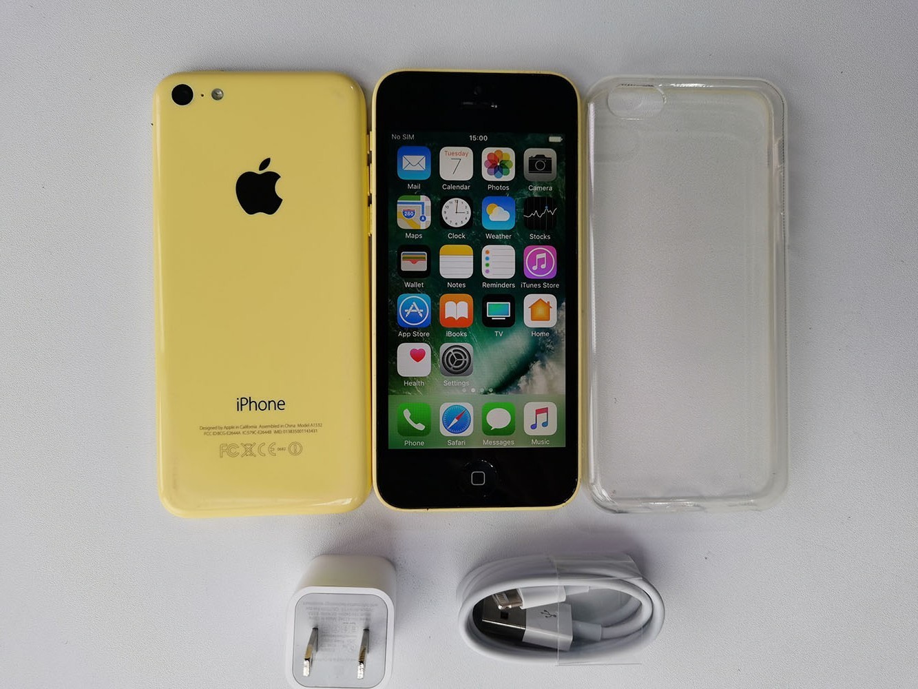 Apple iPhone 5c - 8 GB / 16 GB / 32GB - Yellow (Unlocked) 90% NE W