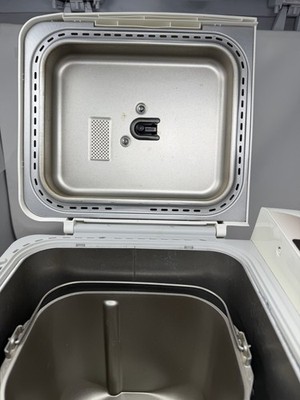 Panasonic Bread Machine Sd-yd150 With Yeast Dispenser Maker Baker