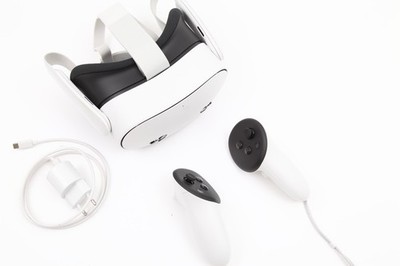 Meta Quest 3S 128GB VR Headset
