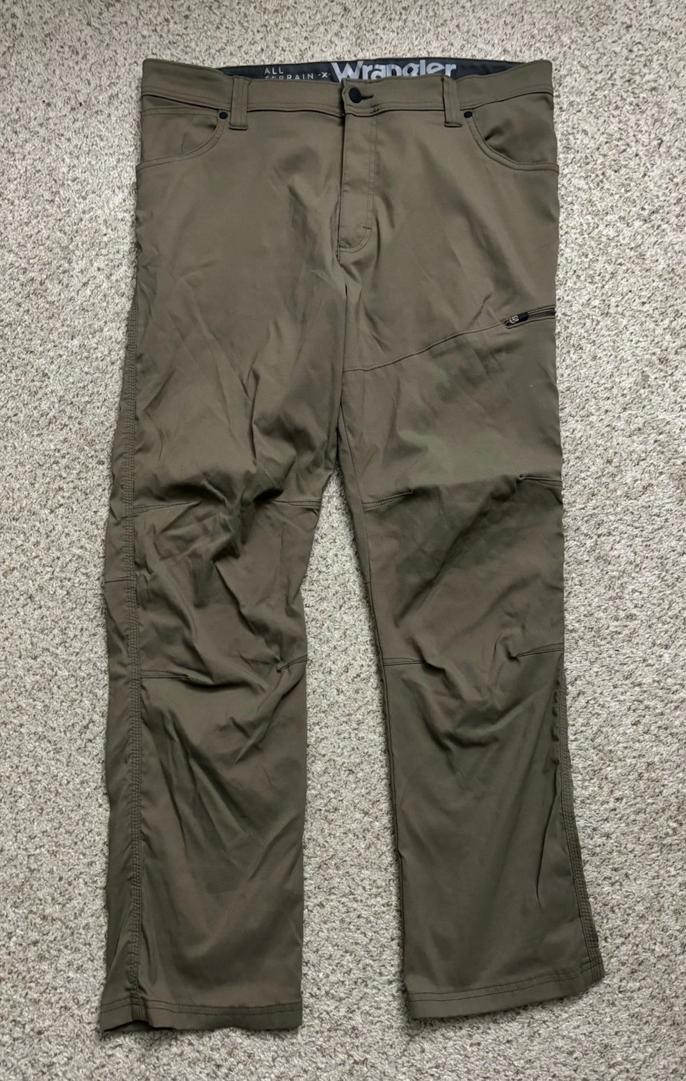 Wrangler Pants Mens Size 38x30 Dark Beige All Terrain Gear Hiking Pants Zip Pkt