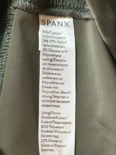 Spanx Leggings Green Camouflage Ankle Women’s M Stretch 27" Inseam 12" Waist - Picture 7 of 7