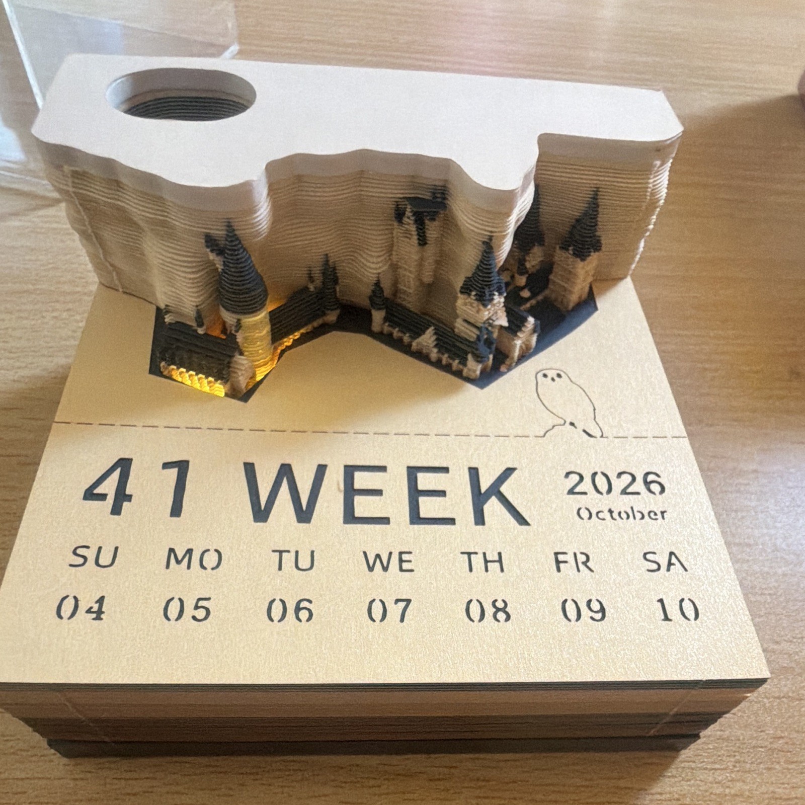 2026 Castle Illustrated Desk Calendar with Lights, English Tabletop image 3