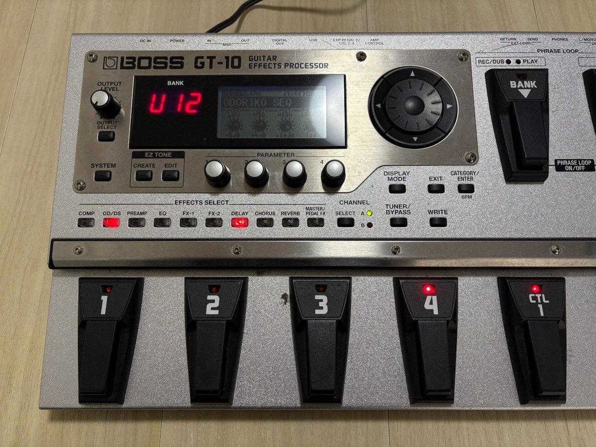 Boss GT-10 Multi Guitar Effects Processor Effect Pedal with Power