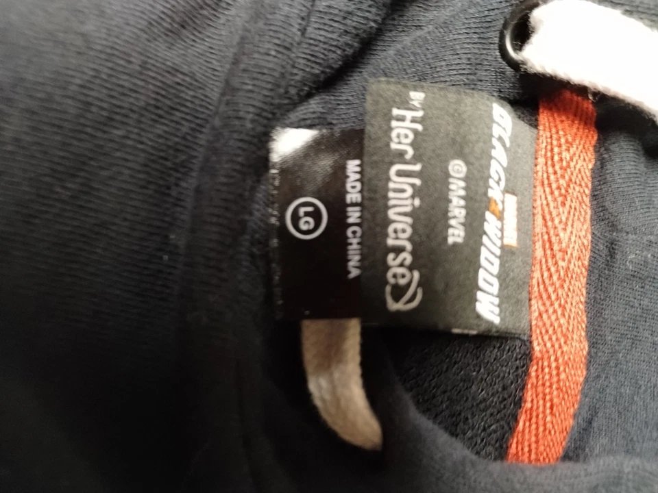 Sudadera con Capucha Marvel Black Widow Her Universe Tie-Dye Niñas Talla L Foto 3 de 4