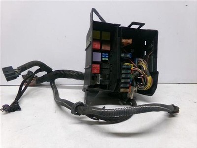 fuse relay box OPEL VIVARO 1.9 DCI 2002-2006 2002 68736