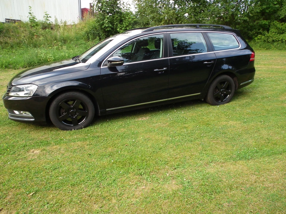 VW Passat - Bild 3 von 4