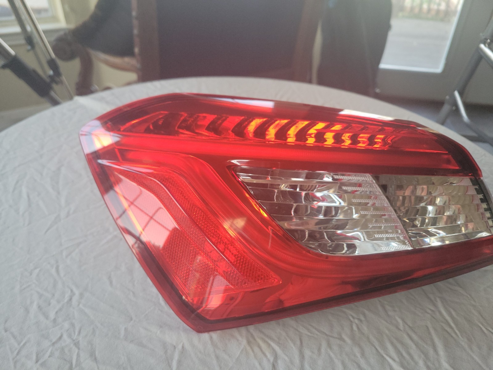2014-2021 MASERATI GHIBLI M157 REAR LEFT OUTER  TAIL LIGHT LAMP - MASERATI OEM