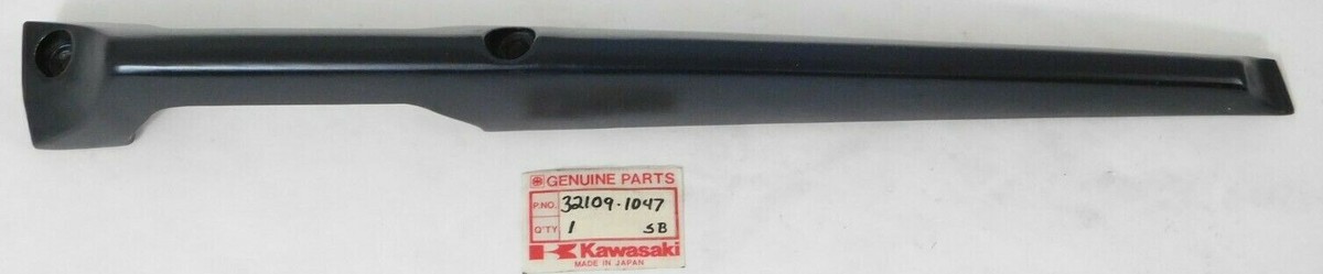 NOS 1983-1985 Kawasaki ZX 750 1100 Right RH Frame Rail Seat