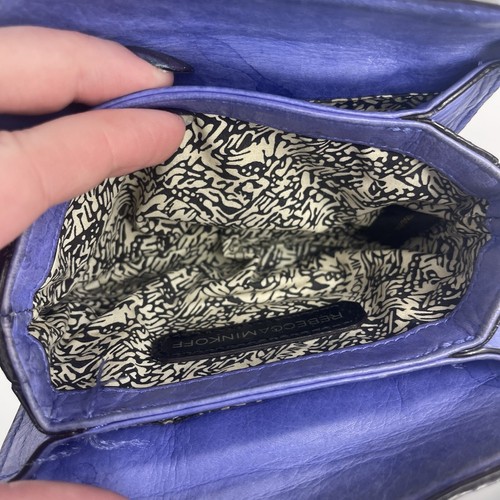 Rebecca Minkoff Mini Leder Crossbody Schultertasche geflochten lila Boho Kern LESEN - Bild 16 von 17