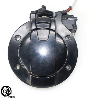 Challenger　Cap 2020-2025 INDIAN Challenger E-LOCK FUEL Gas CAP BLACK 2522356-266
