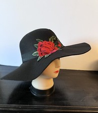 Ladies hat wool With Flowers Smart by Betmar Black winter