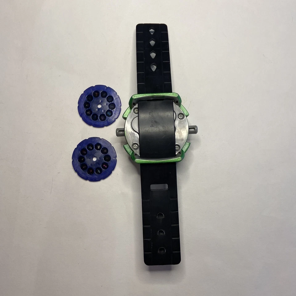 Bend 10 - Omnitrix Disc Illuminator Bandai 2008 Rare Foto 2 de 3