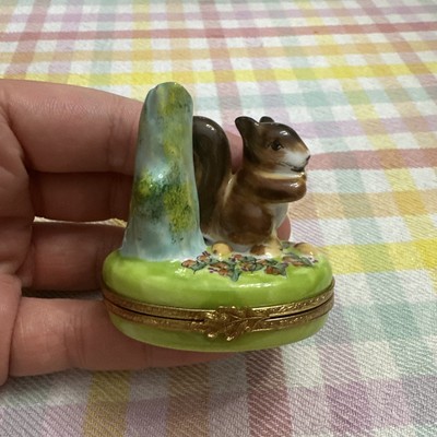 Pierre Arquie Limoges Peint Main Trinket Box Squirrel