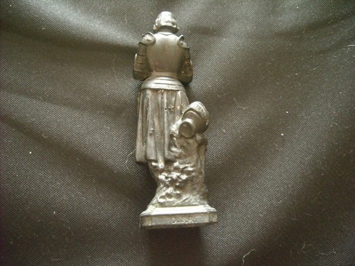 metal statue of joan of arc 15cmc x 5 cms - Picture 2 of 5