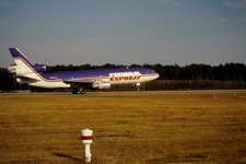 Dia N307FE McDonnell Douglas DC-10-30(F) Fed Ex 20.09.1991 FRA 35mm g. OP-K2-89
