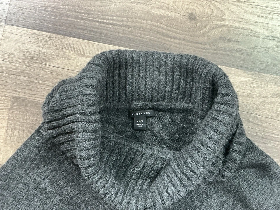 Poncho Ann Taylor Mujer Gris Oscuro LT Gris Bloque de Color Cuello Alto XS/S Minimalista Foto 3 de 4
