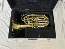 DYNASTY M570 MARCHING BARITONE HORN + CASE