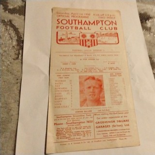 Southampton v Chesterfield Football Programme 1/4/1950.