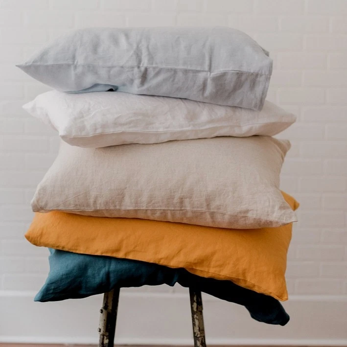 Fundas de almohada de lujo prelavadas 100 % lino francés, paquete de 2, colores surtidos Foto 3 de 4