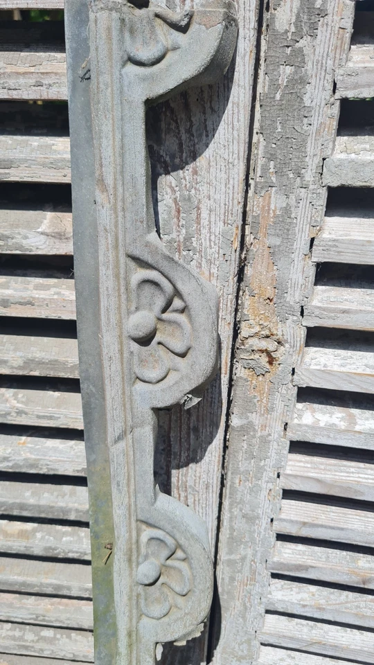 ANCIENNE GUIRLANDE DENTELLE DE ZINC FAITAGE 86 cm - Photo 3/4