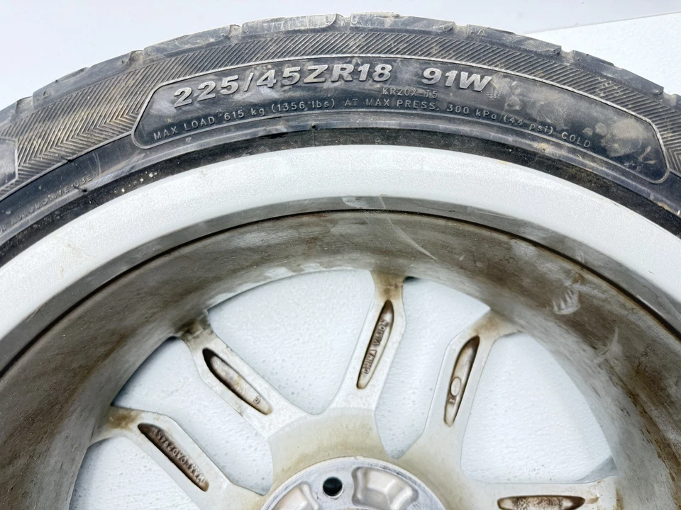 21 Polaris Slingshot SL Wheel Rim Tire 255/45-18 - Image 3 of 4