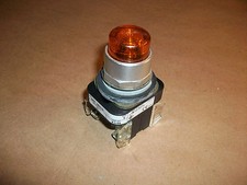 Allen Bradley Illuminated Push Button 800T-QBH24A  Ser T     24v