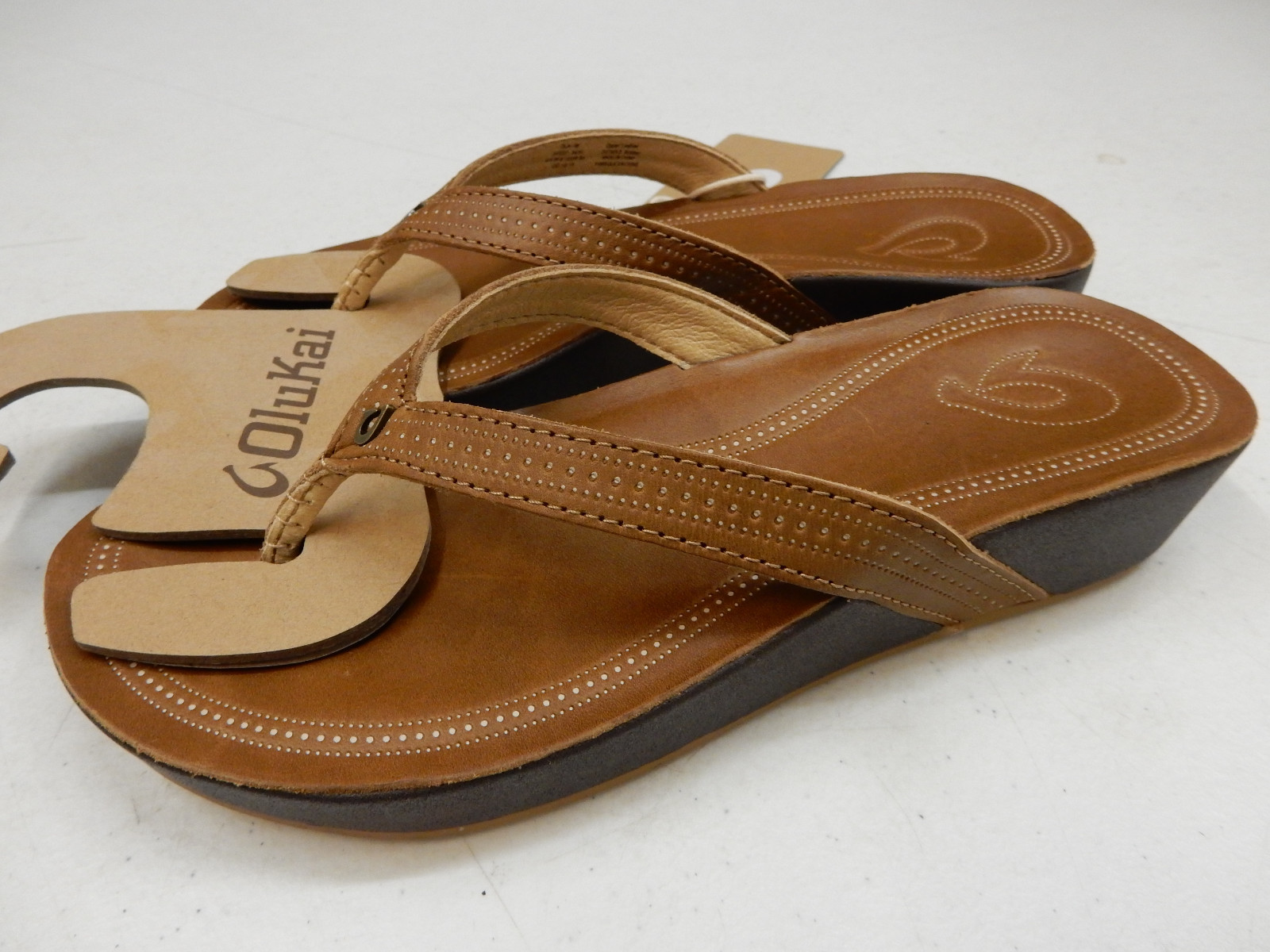 olukai womens sandals