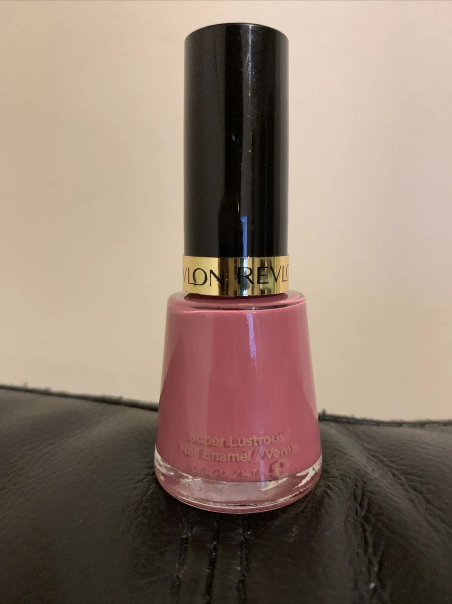 Now it's time to check your nails with Revlon Nail Enamel in perfect matte!  - Media Infoline