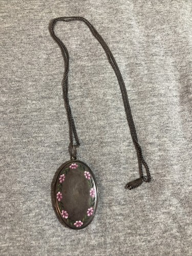 Alpacca Silver Photo Pendant Locket Flower Motif Monogram W/ Necklace - Picture 2 of 16