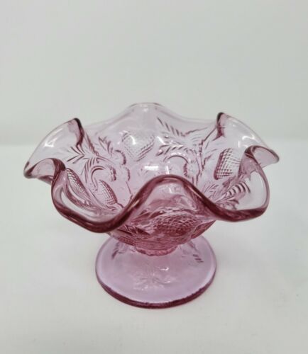 Vintage Fenton Lavender Pink Strawberry Design Ruffled Top Candy Dish/Compote - Picture 2 of 10