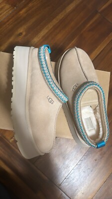 UGG Women Tazz Driftwood/ White Pepper Platform Slipper Size 8us