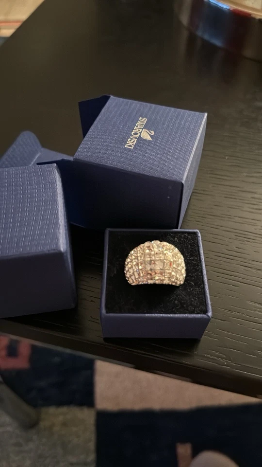 Original SWAROVSKI Ring mit Kristallen Größe 58 Neu