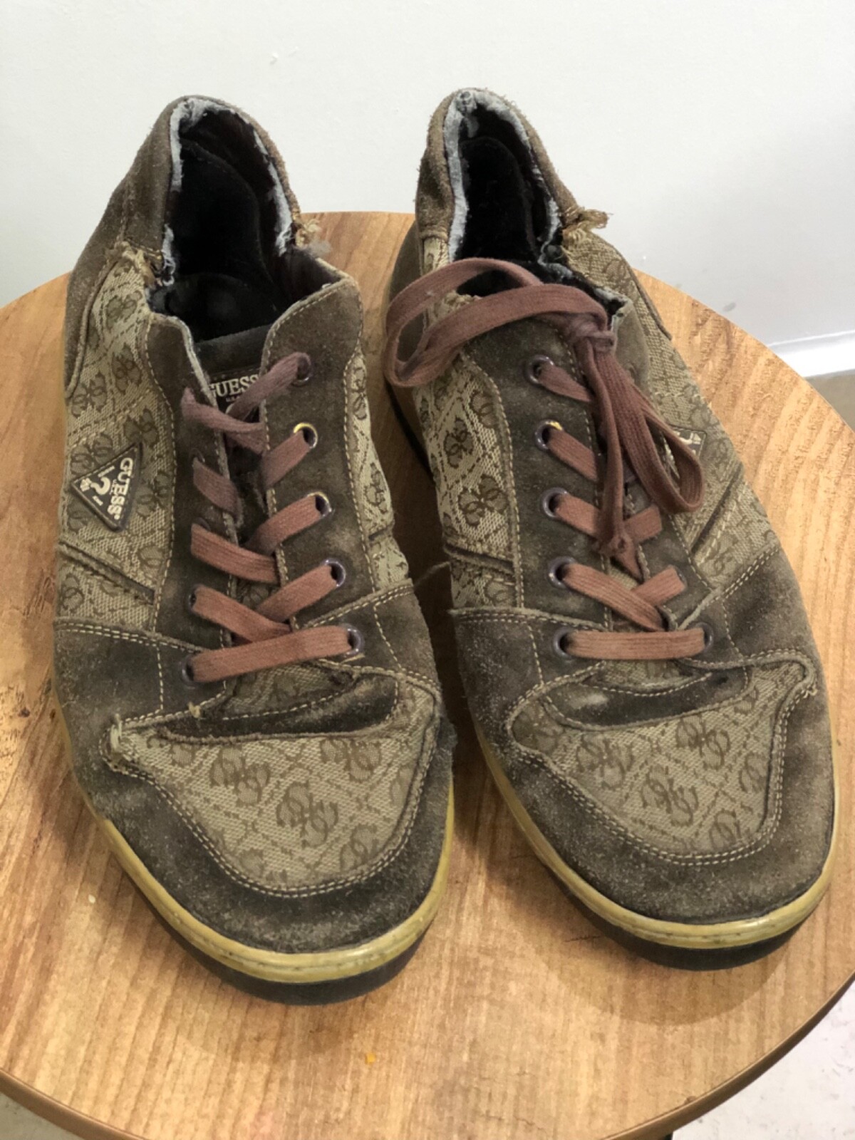 vintage guess sneakers