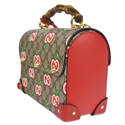 GUCCI ポンチョ美品 ファッション 通販レディース - GUCCI ポンチョコート(リバーシブル)
