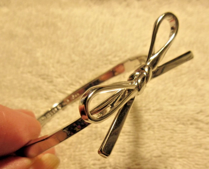 Bracciale Kate Spade New York Skinny Mini Fiocco Tono Argento