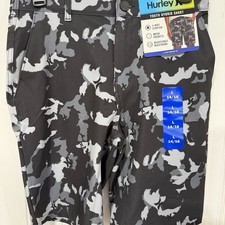 Hurley Youth Hybrid Shorts in Black/Grey Camo Print Size 14/16