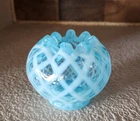 FENTON Light Blue Opalescent Diamond Point Crimped Top 4 inch Rose Bowl 53/5000