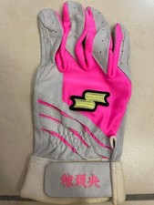 Super rare! Worn by himself! Seibu era! Kazuo Matsui batting gloves