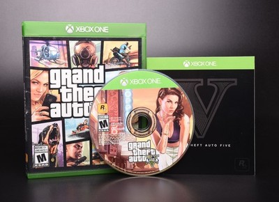 Grand Theft Auto V Microsoft Xbox One Complete CIB w/ Manual No Map Tested